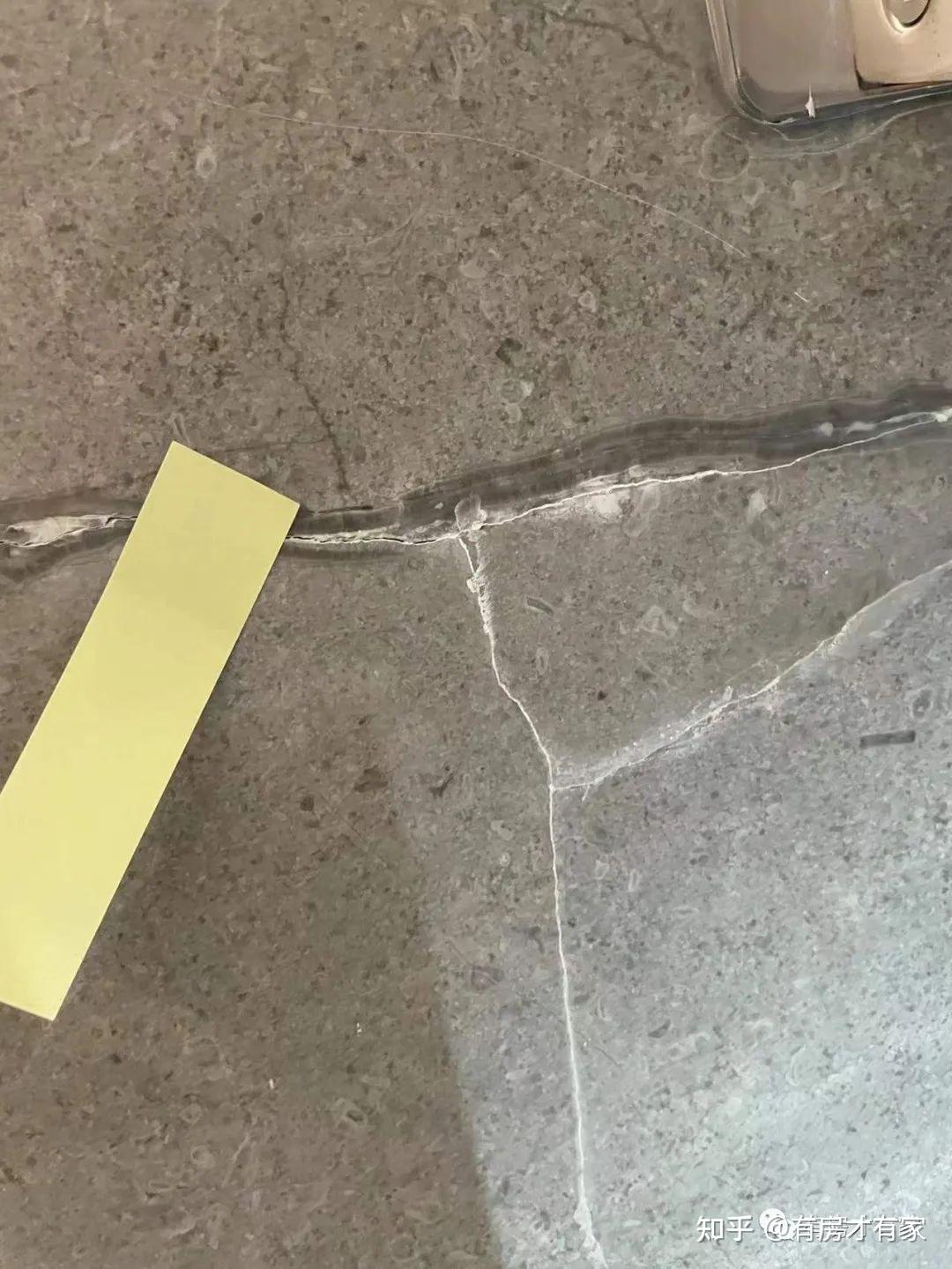 瓷砖空鼓打胶多少一斤正常呢(瓷砖空鼓打胶多少一斤正常呢图片) 瓷砖空鼓打胶多少一斤正常呢(瓷砖空鼓打胶多少一斤正常呢图片)